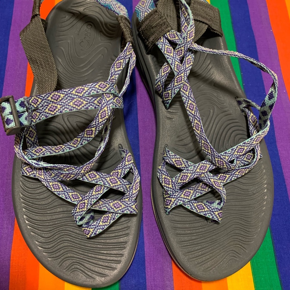 Womens Chaco sandals 9